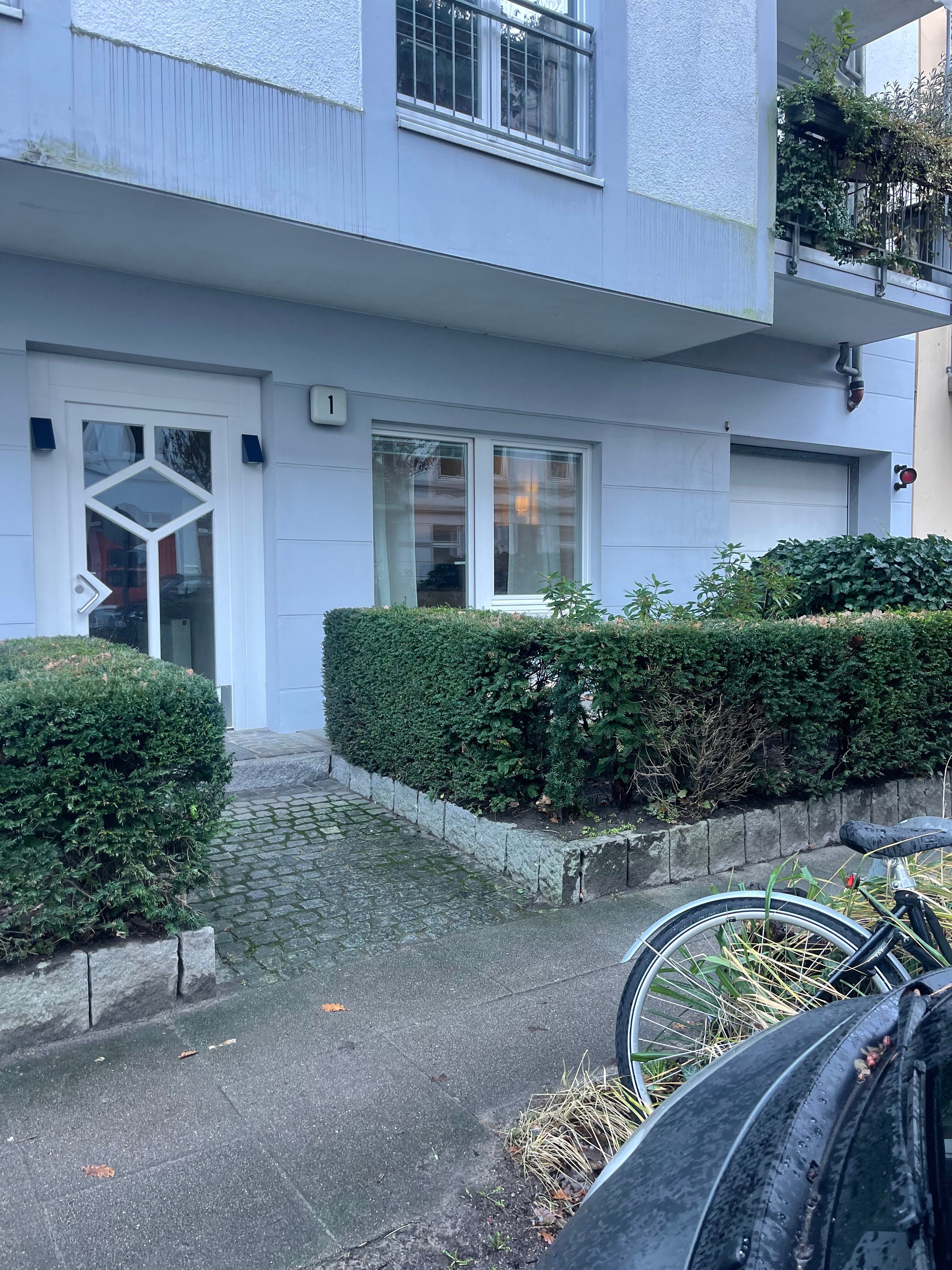 Terrassenwohnung zur Miete 1.050 € 1,5 Zimmer 40 m²<br/>Wohnfläche EG<br/>Geschoss ab sofort<br/>Verfügbarkeit Sierichstrasse Winterhude Hamburg 22299