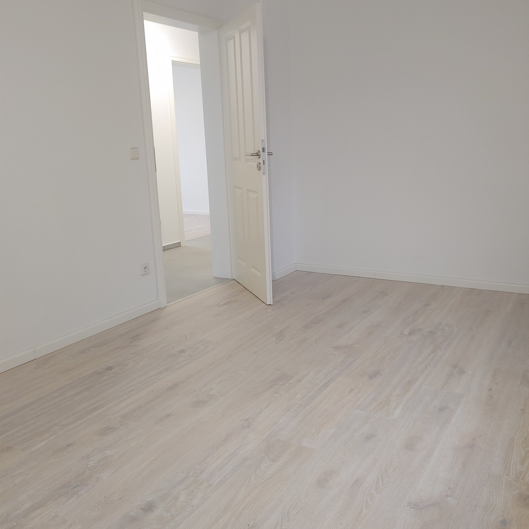 Wohnung zum Kauf provisionsfrei 150.000 € 2 Zimmer 53 m²<br/>Wohnfläche 1.<br/>Geschoss ab sofort<br/>Verfügbarkeit Friedländerstraße 4 Ebenhausen Werk Baar-Ebenhausen 85107