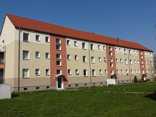 Wohnung zur Miete 422 € 3 Zimmer 59,4 m² 2. Geschoss frei ab 01.02.2026 Hamburger Straße 15a Pessin 14641