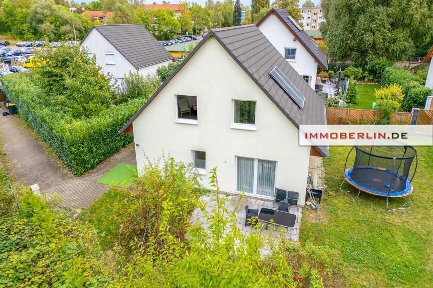 Einfamilienhaus zum Kauf 649.000 € 4 Zimmer 105 m²<br/>Wohnfläche 580 m²<br/>Grundstück ab sofort<br/>Verfügbarkeit Wilhelmsruh Berlin 13158