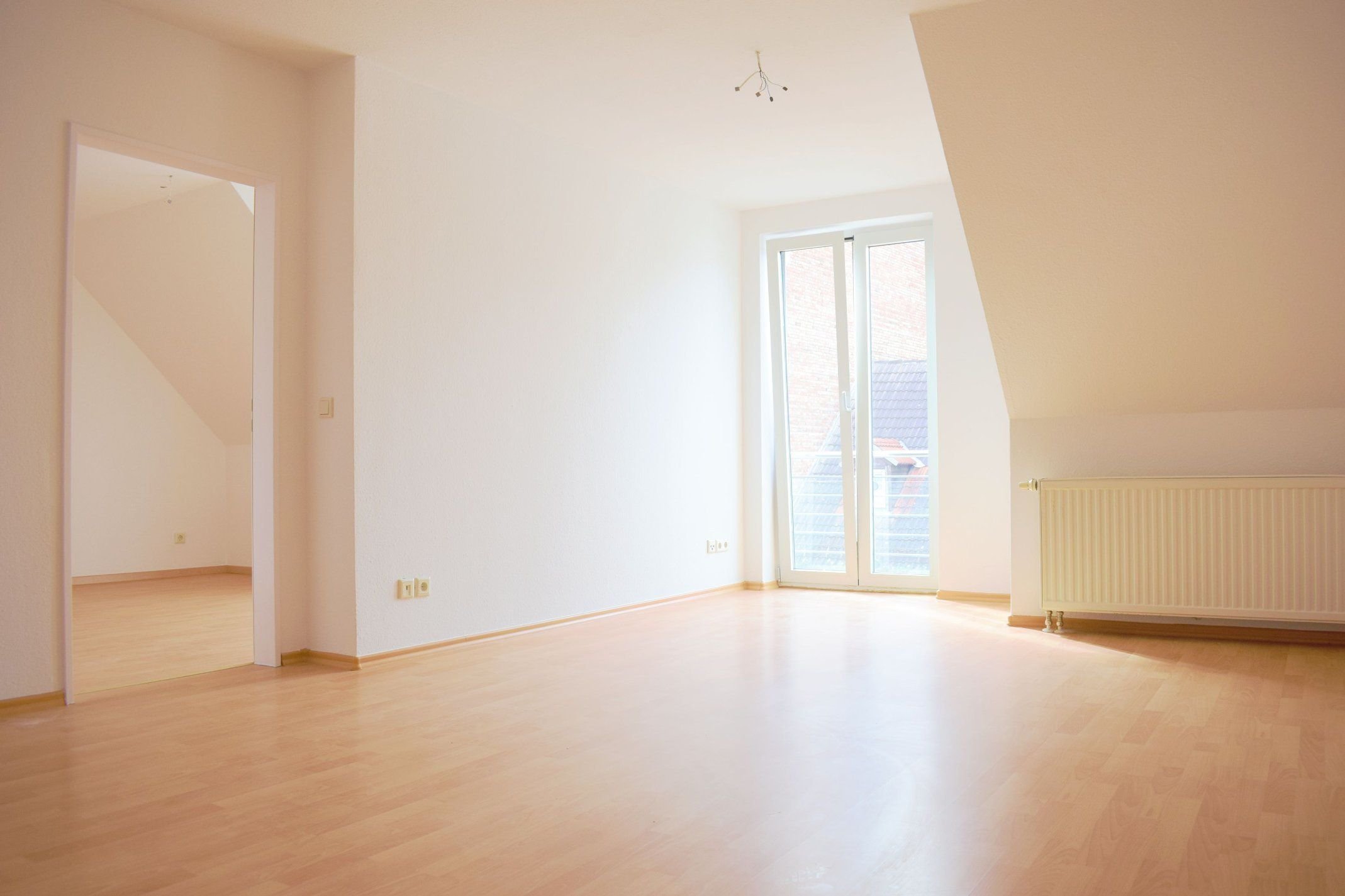 Wohnung zur Miete 410 € 2 Zimmer 63,3 m²<br/>Wohnfläche 1.<br/>Geschoss Köthen Köthen 06366