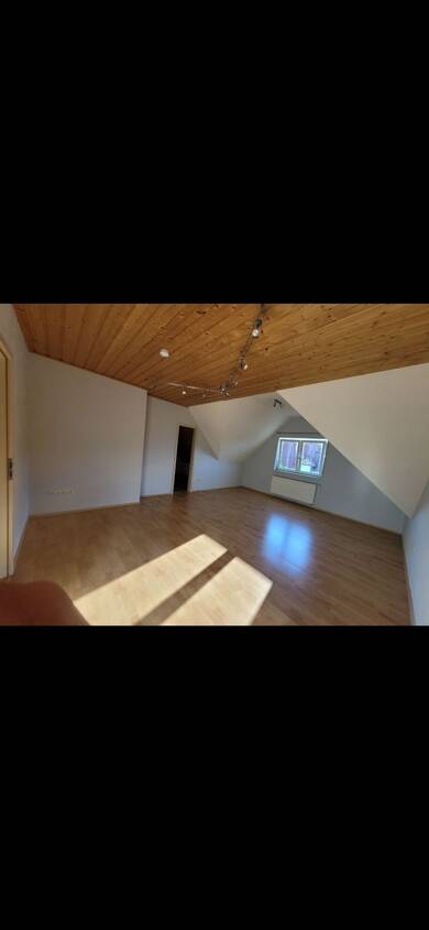 Wohnung zur Miete 1.000 € 3,5 Zimmer 95 m² Geschoss 1/1 Obereuerheim Grettstadt 97508