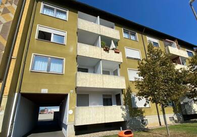 Wohnung zur Miete nur mit Wohnberechtigungsschein 375 € 3 Zimmer 70 m² 3. Geschoss frei ab sofort Gustav-Heusinger-Straße Bergl Schweinfurt 97424