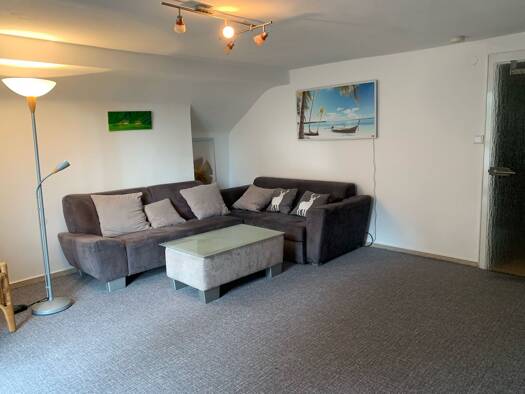 Wohnung zur Miete 700 € 2 Zimmer 68 m² Geschoss 1/1 frei ab sofort Langwaden Bensheim 64625