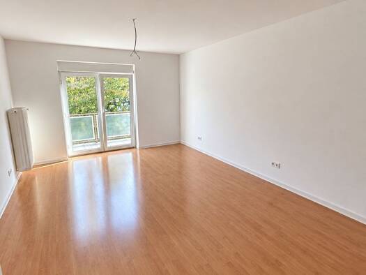 Wohnung zur Miete 950 € 3 Zimmer 80 m² frei ab sofort Innenstadt Kaiserslautern 67655