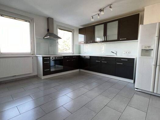 Wohnung zur Miete 1.200 € 3 Zimmer 93 m² 2. Geschoss frei ab sofort Brunn am Gebirge 2345