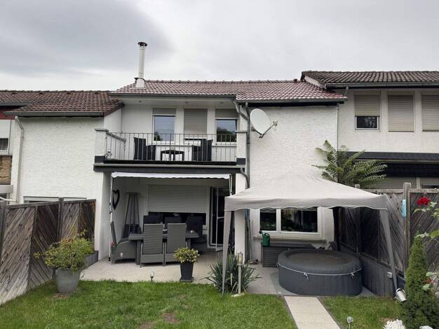 Reihenmittelhaus zum Kauf 299.000 € 4 Zimmer 93 m² 200 m² Grundstück Neuwied 56564