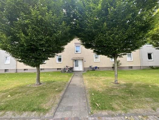 Wohnung zur Miete 519 € 3 Zimmer 75 m² 1. Geschoss frei ab 25.09.2026 Salzastraße 72 Fedderwardergroden Wilhelmshaven 26388