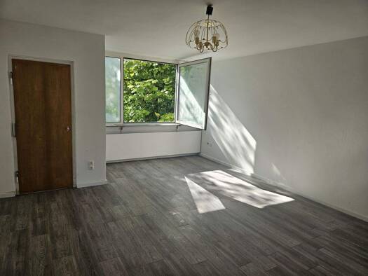 Studio zum Kauf 120.000 € 1 Zimmer 45 m² 2. Geschoss West Landshut 84034