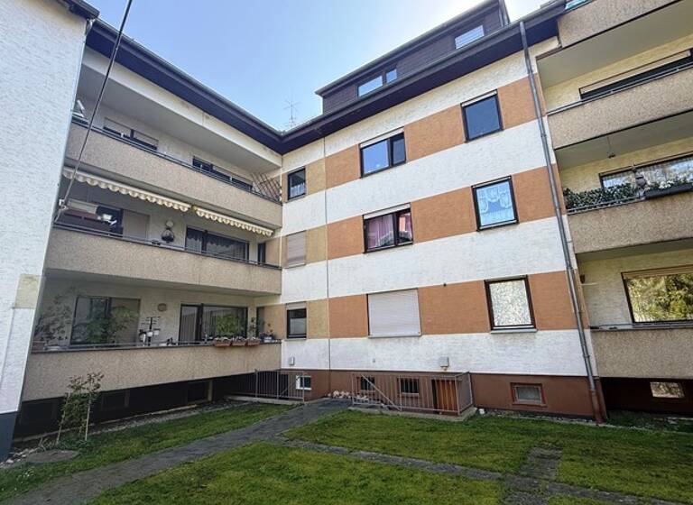 Wohnung zum Kauf 210.000 € 3 Zimmer 81,2 m²<br/>Wohnfläche Frankfurter Tor Kassel 34121