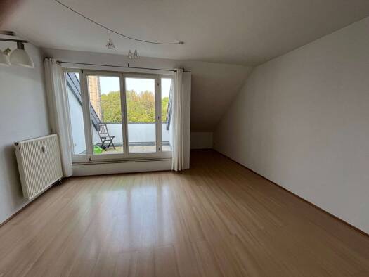 Wohnung zur Miete 700 € 4 Zimmer 89 m² Geschoss 2/3 frei ab sofort Oxforder Straße 2 Holthausen Mülheim an der Ruhr 45470