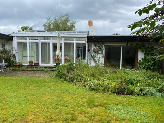 Haus zur Miete 1.575 € 7 Zimmer 210 m² 1.000 m² Grundstück frei ab sofort Neuenkirchen 29643