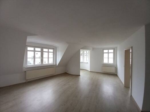 Wohnung zur Miete 395 € 3 Zimmer 79 m² 3. Geschoss frei ab 01.11.2026 Crimmitschau Crimmitschau 08451