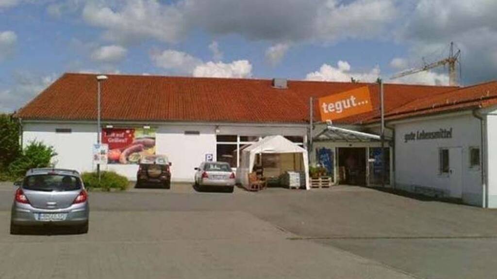 Ladenfläche zum Kauf 250.000 € 778 m² Verkaufsfläche Rödelsweg 383 Heldburg 98663