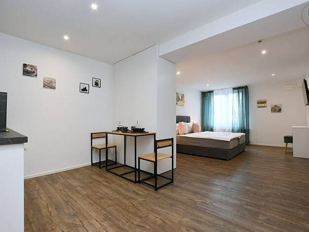 Studio zur Miete auf Zeit 1.190 € 1 Zimmer 31 m² frei ab sofort Innenstadt Reutlingen 72763