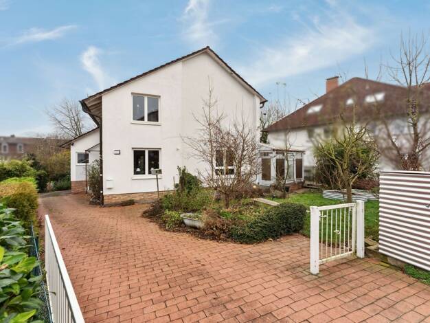 Einfamilienhaus zum Kauf 498.000 € 7 Zimmer 193 m² 594 m² Grundstück Harleshausen Kassel 34128