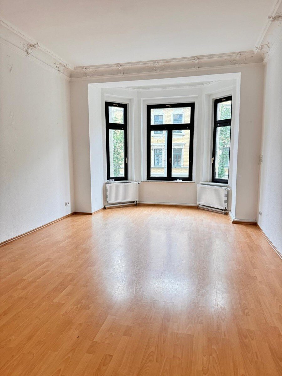 Wohnung zur Miete 970 € 4 Zimmer 107,7 m²<br/>Wohnfläche 1.<br/>Geschoss Mockauer Straße 13 Mockau - Süd Leipzig 04357