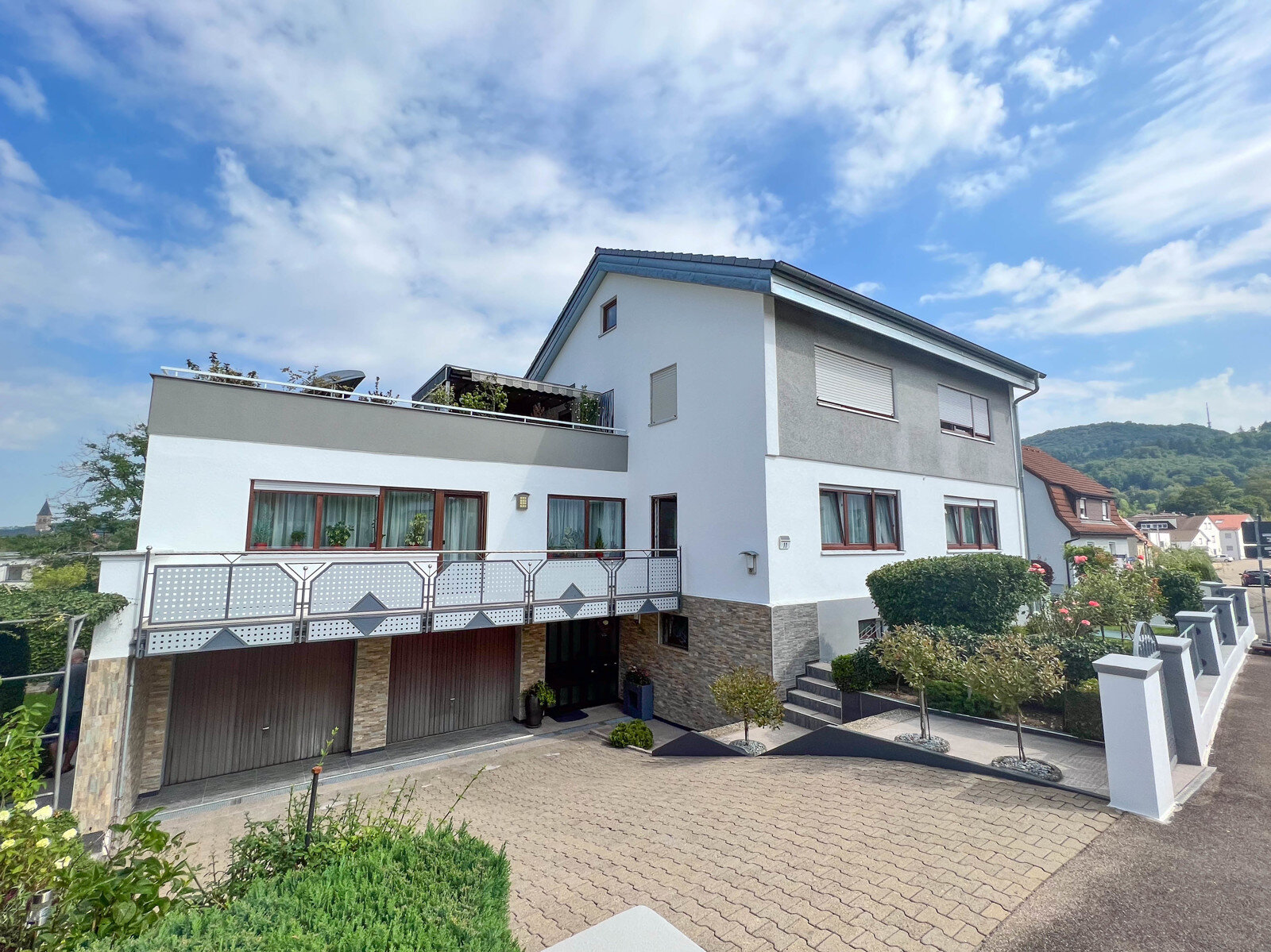 Mehrfamilienhaus zum Kauf 719.000 € 6 Zimmer 271 m²<br/>Wohnfläche 507 m²<br/>Grundstück Bismarckstraße 11 Wasseralfingen östl. Bahnlinie Aalen / Wasseralfingen 73433