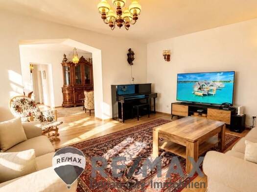 Immobilie in Unternalb - Einfamilienhaus zum Kauf - Unternalb - 350.000 € - 7 Zimmer, 205 m², 527 m² Grundstück - Bild 1