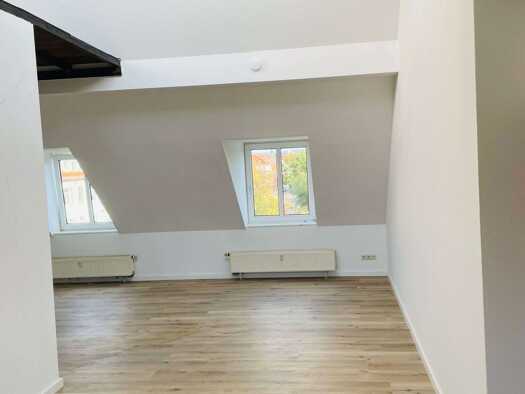 Wohnung zur Miete 695 € 2 Zimmer 67 m² 4. Geschoss frei ab sofort Stauffenbergallee 30 Krämpfervorstadt Erfurt 99085