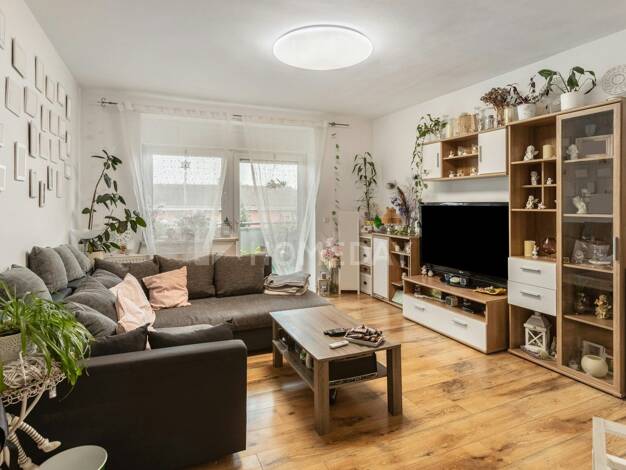 Wohnung zum Kauf 199.000 € 6 Zimmer 120 m² 2. Geschoss Quesitz Markranstädt 04420