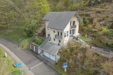 Einfamilienhaus zum Kauf 499.900 € 7,5 Zimmer 179,9 m² 533 m² Grundstück Stadtgebiet Triberg 78098