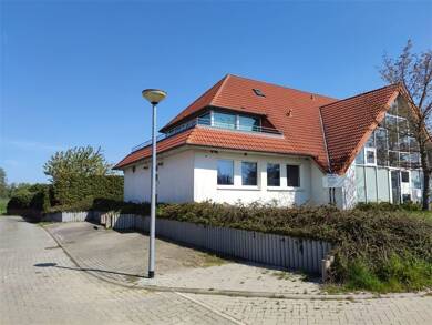 Wohn- und Geschäftshaus zum Kauf als Kapitalanlage geeignet 600.000 € 530 m² 947,5 m² Grundstück Samtens Samtens 18573