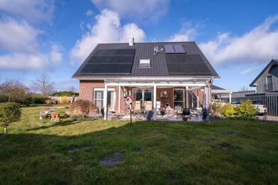 Einfamilienhaus zum Kauf 490.000 € 6,5 Zimmer 155,8 m² 1.109 m² Grundstück Fedderwardergroden Wilhelmshaven / Voslapp 26388