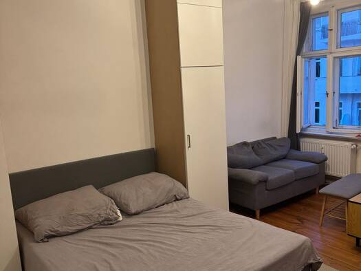Wohnung zur Miete 775 € 2 Zimmer 60 m² 3. Geschoss frei ab 01.10.2026 Pettenkoferstraße 30 Friedrichshain Friedrichshain-Kreuzberg 10247