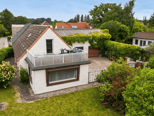Haus zum Kauf 195.000 € 6 Zimmer 145 m² 694 m² Grundstück Wiek 18556