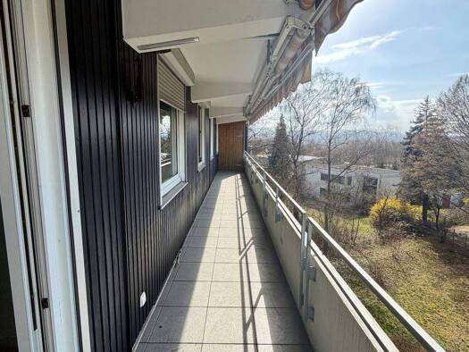 Wohnung zur Miete 1.200 € 4 Zimmer 89 m² 5. Geschoss frei ab sofort Voller Brunnen Reutlingen 72760