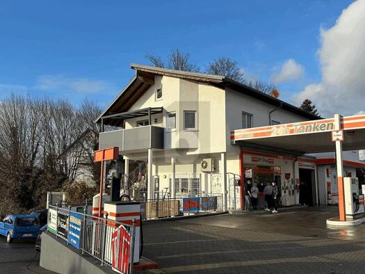 Gewerbeobjekt zum Kauf als Kapitalanlage geeignet 3.500.000 € 5 Zimmer 280 m² 1.115 m² Grundstück Kenzingen 79341