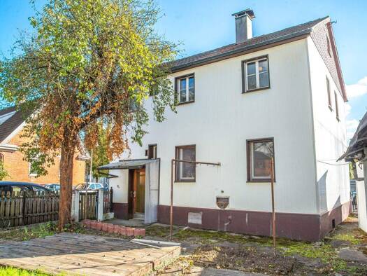 Einfamilienhaus zum Kauf 250.000 € 6 Zimmer 121 m² 221 m² Grundstück Eislingen Eislingen/Fils 73054