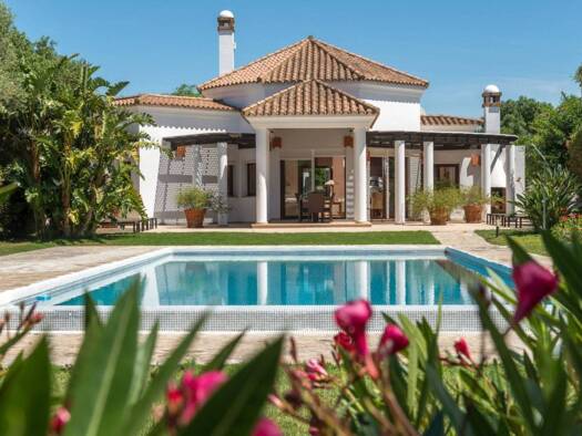 Villa zum Kauf 790.000 € 5 Zimmer 333 m² 1.591 m² Grundstück Las Alondras 12 Benalup-Casas Viejas 11190