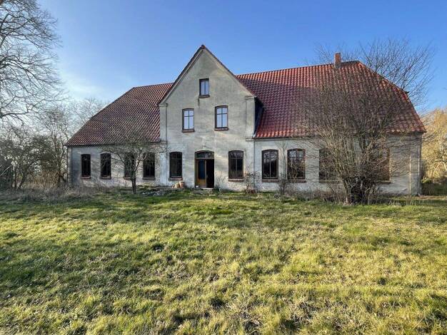 Einfamilienhaus zum Kauf provisionsfrei 675.000 € 20 Zimmer 700 m² 15.200 m² Grundstück Dorfstraße 2 Hofzumfelde Rolofshagen-Moor 23948