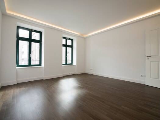 Wohnung zur Miete 650 € 2 Zimmer 60,3 m² 3. Geschoss frei ab sofort Torgauer Straße 35 Volkmarsdorf Leipzig 04315