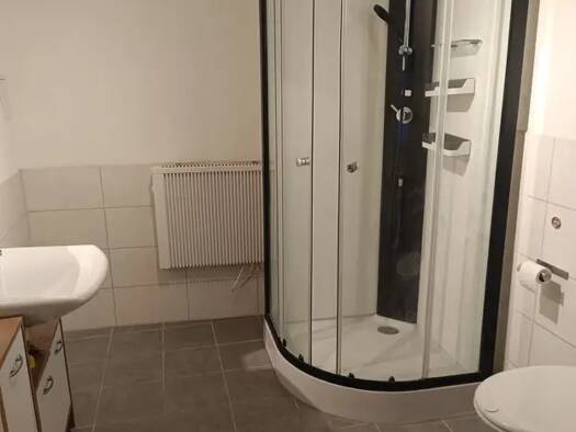 Wohnung zur Miete 610 € 2,5 Zimmer 54 m² Geschoss 2/3 frei ab sofort Edenkoben 67480