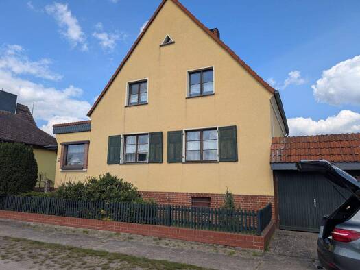 Einfamilienhaus zum Kauf 196.000 € 4 Zimmer 110 m² 1.178 m² Grundstück frei ab sofort August-Bebel-Straße 9 f Milow Milower Land 14715