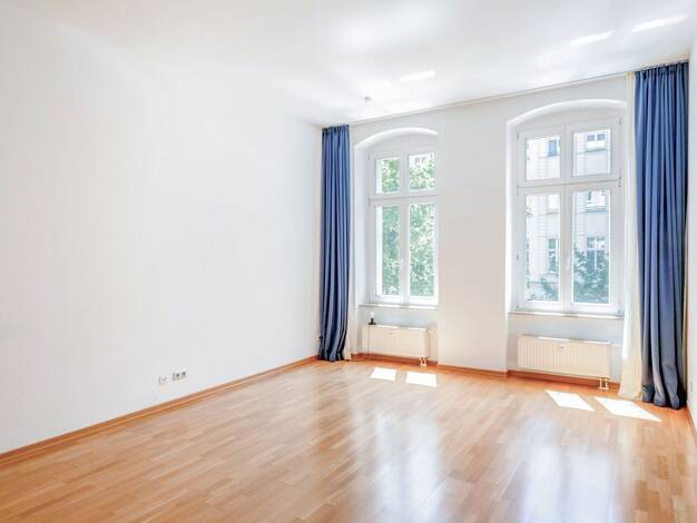 Wohnung zum Kauf 675.000 € 3 Zimmer 81 m² 1. Geschoss Mitte Berlin 10119
