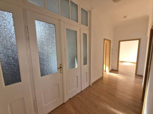 Wohnung zur Miete 732 € 4 Zimmer 91,5 m² 2. Geschoss Gayerstr. 42 Gotha 99867