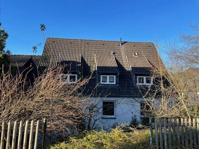 Mehrfamilienhaus zum Kauf 249.500 € 8 Zimmer 220 m²<br/>Wohnfläche 460 m²<br/>Grundstück Dinschede Arnsberg 59823