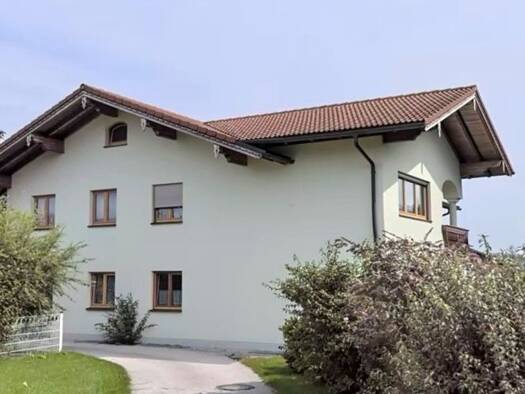 Wohnung zur Miete 1.800 € 6 Zimmer 140 m² Geschoss 1/2 frei ab 01.08.2026 Neuwöhr Neubeuern 83115