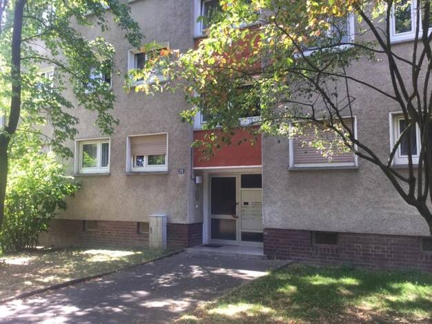 Wohnung zur Miete 860 € 2,5 Zimmer 62,4 m² 3. Geschoss frei ab 26.07.2025 Wartburgstr. 26 Unterliederbach Frankfurt am Main 65929