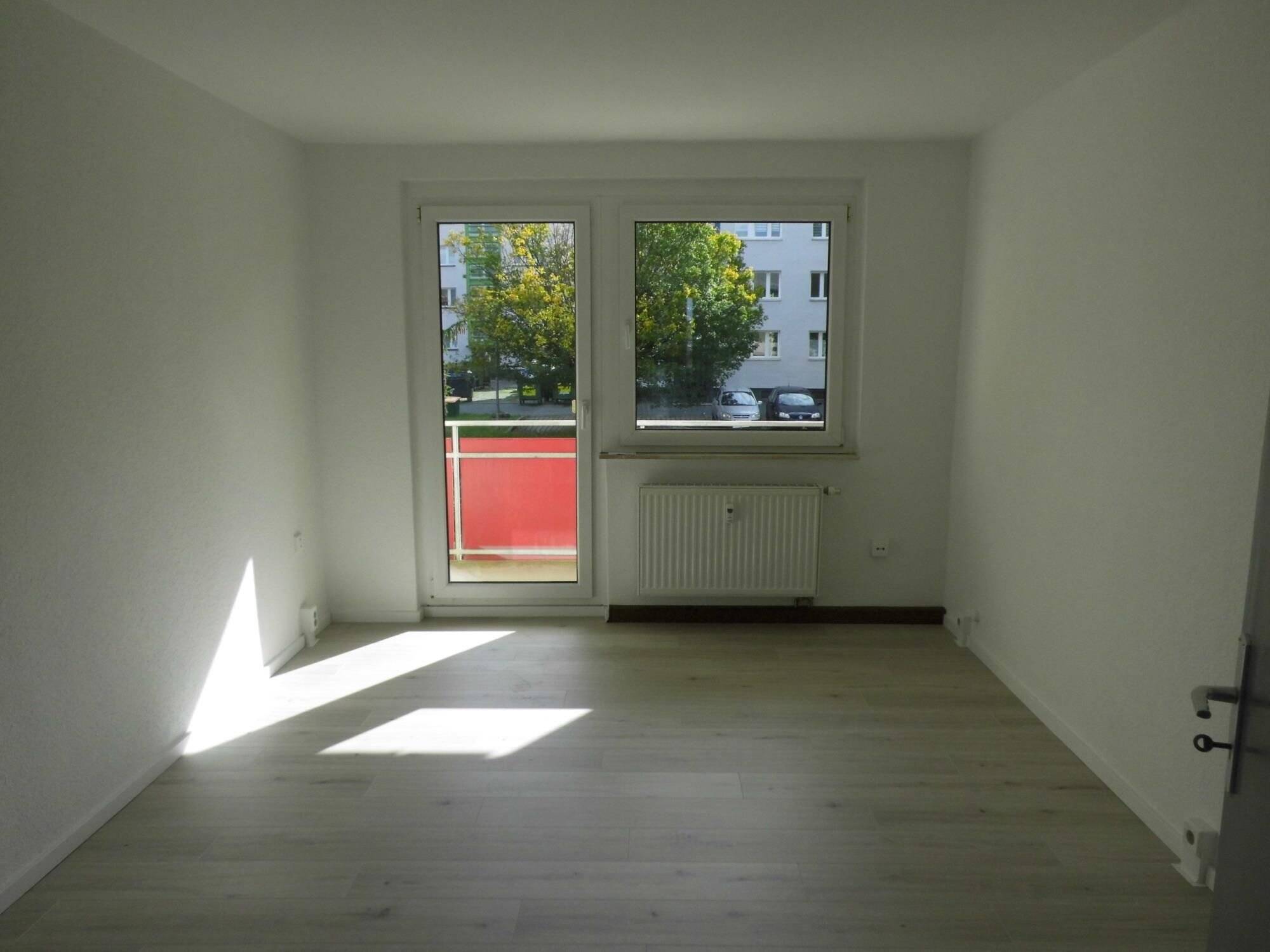 Wohnung zur Miete 245 € 2 Zimmer 44,4 m²<br/>Wohnfläche Lengenfeld Lengenfeld 08485