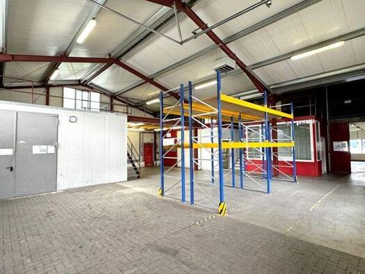 Lagerhalle zur Miete 4.500 € 1.279 m² Lagerfläche Leuchtenburg Rastede 26180