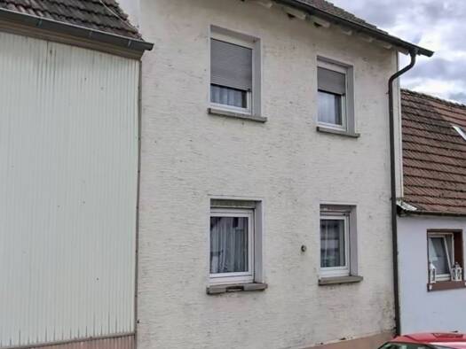 Einfamilienhaus zum Kauf 59.000 € 3 Zimmer 64 m² 98 m² Grundstück Hauptstuhl 66851