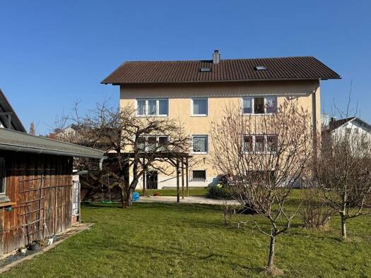 Mehrfamilienhaus zum Kauf provisionsfrei 530.000 € 9 Zimmer 290 m² 2.300 m² Grundstück Furth Furth im Wald 93437