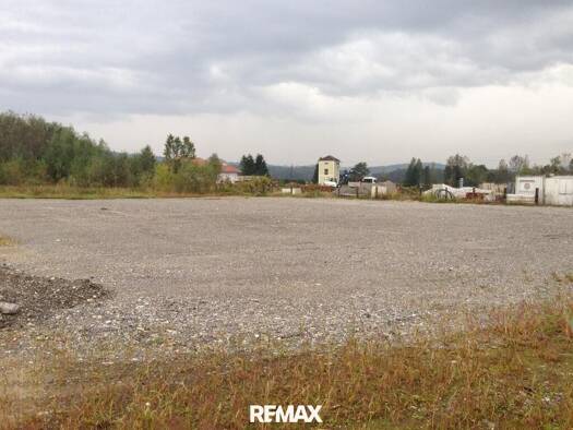 Lagerhalle zur Miete 3.500 € 3.600 m² Lagerfläche Tillmitsch 8434