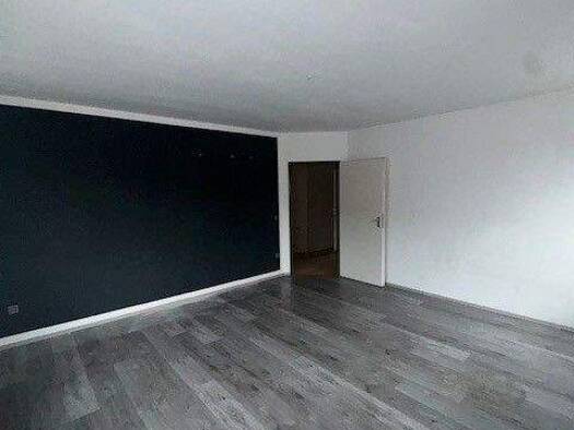 Wohnung zur Miete 544 € 3,5 Zimmer 76 m² frei ab sofort Alt-Hamborn Duisburg 47166