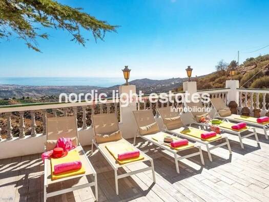 Chalet zum Kauf 950.000 € 6 Zimmer 200 m² Torrox 29770
